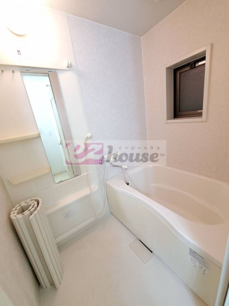 バス・シャワールーム　別部屋の参考画像になります