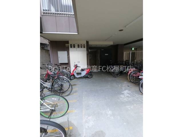 その他共有部分　マンション共用部分（駐輪場）