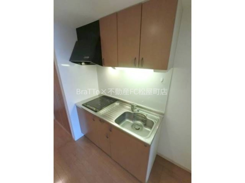 キッチン　キッチン（２口ＩＨコンロ）