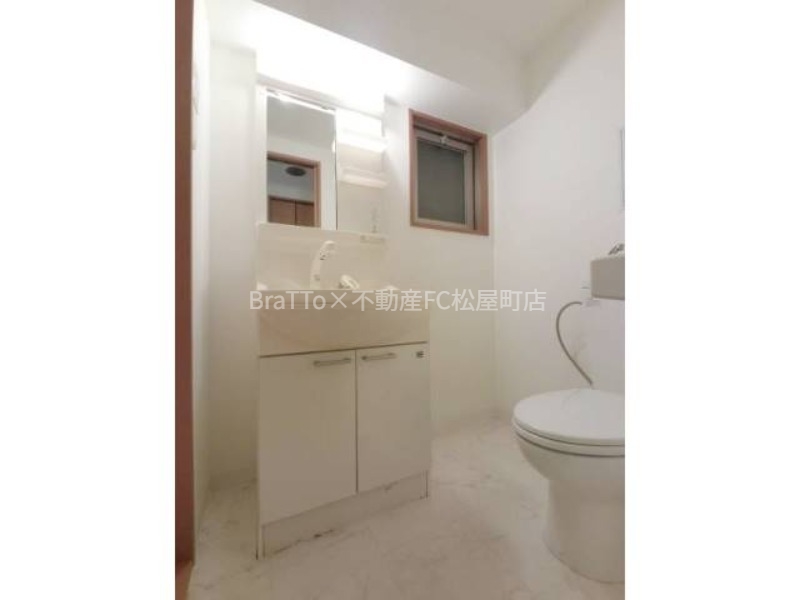 洗面設備　脱衣場