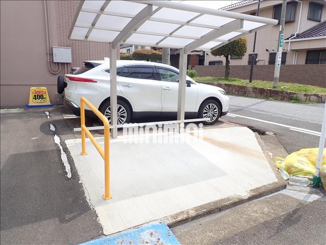 駐車場　駐輪場