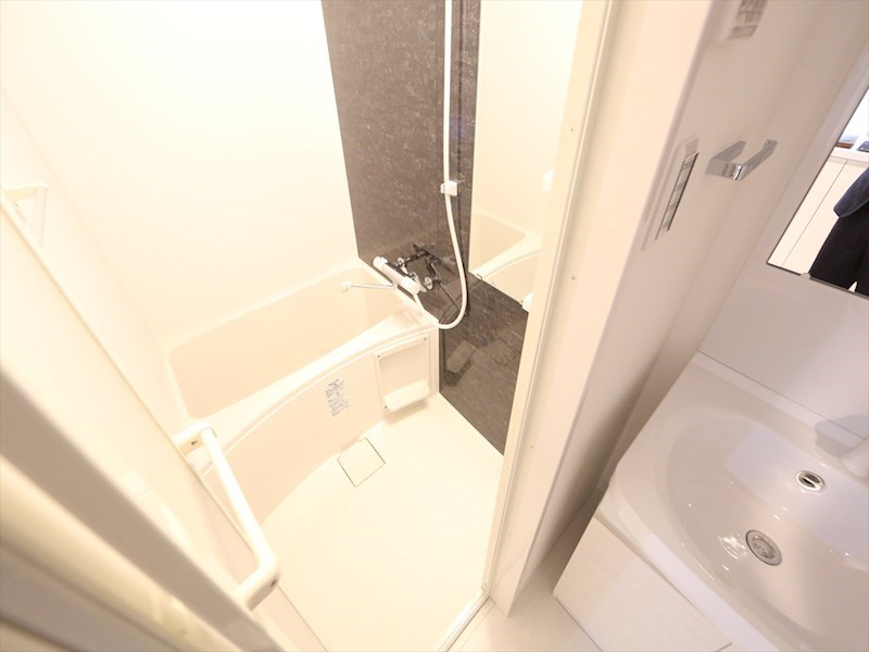 バス・シャワールーム　バスルーム　浴室暖房乾燥機付き