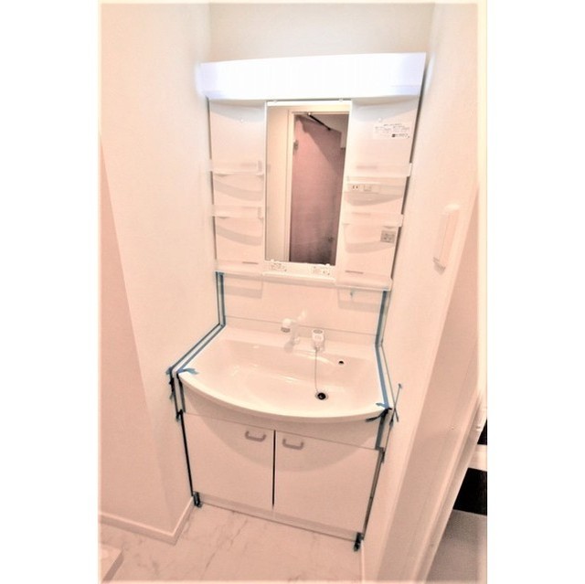 洗面設備　独立洗面化粧台