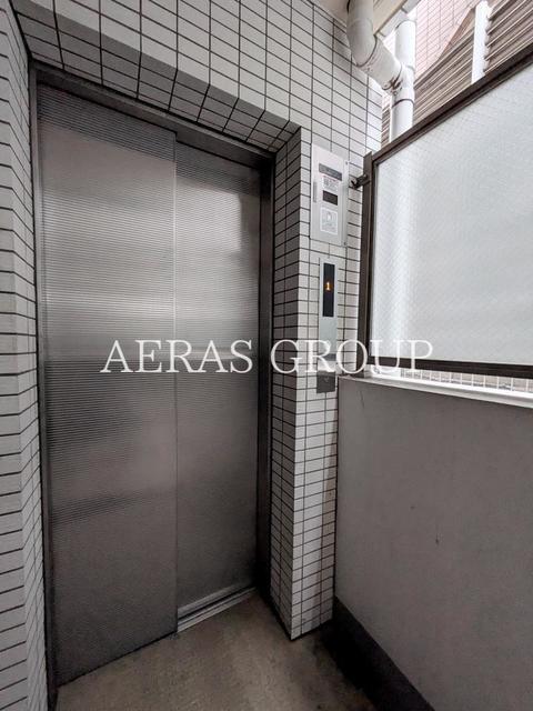 その他　エレベーター付き