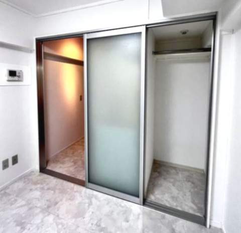 収納　※写真は同じマンションの違う部屋のものになります。