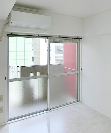 バルコニー　写真・家具はイメージです。家電付きではありません。(T-HO