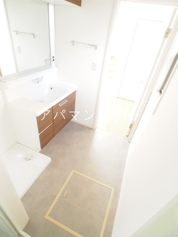 その他設備　脱衣所・洗濯機置場です