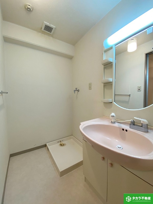 洗面設備　写真は８０２号