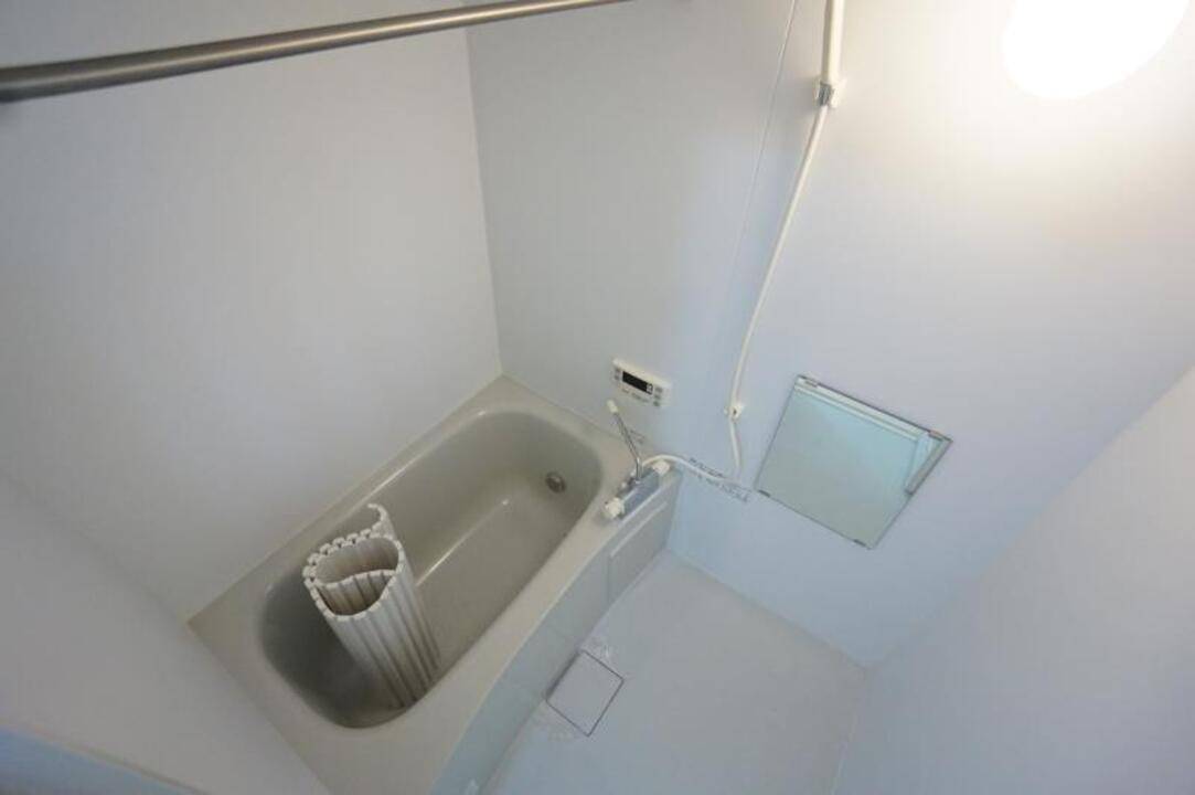 バス・シャワールーム　浴室