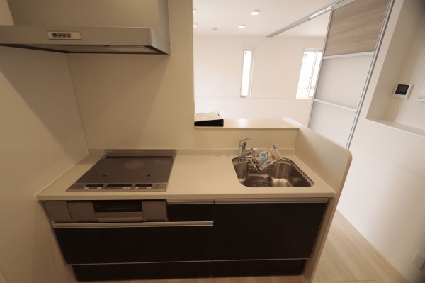 キッチン　対面キッチンで楽しくお料理♪