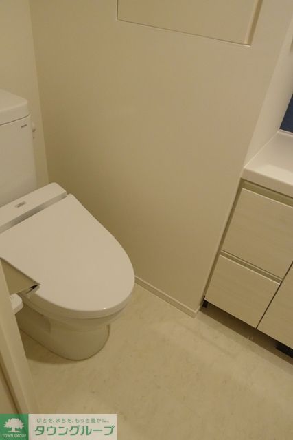 トイレ　※写真は同タイプ住戸です。