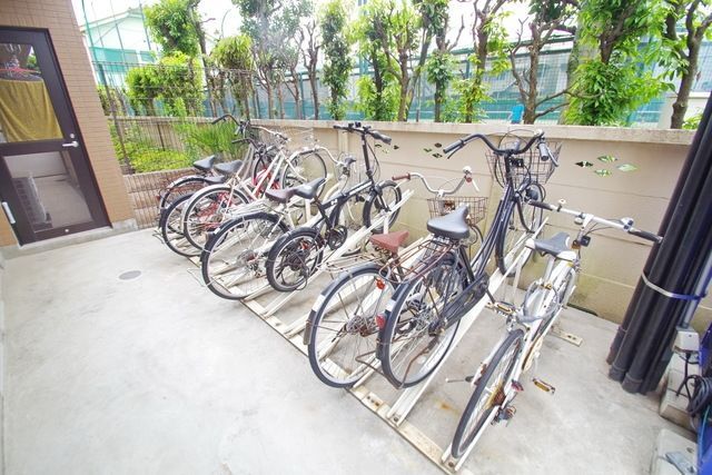 駐車場　★お部屋探しはタウンハウジング稲田堤店まで★