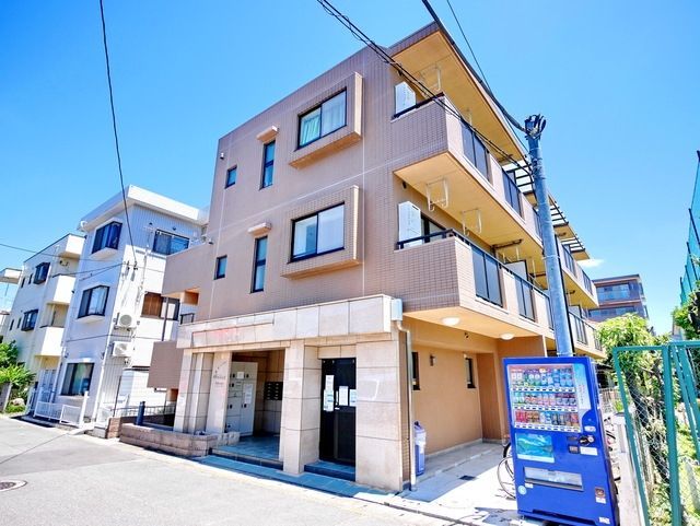 建物外観　★お部屋探しはタウンハウジング稲田堤店まで★