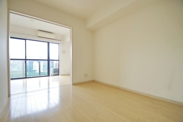 居室・リビング　★お部屋探しはタウンハウジング稲田堤店まで★