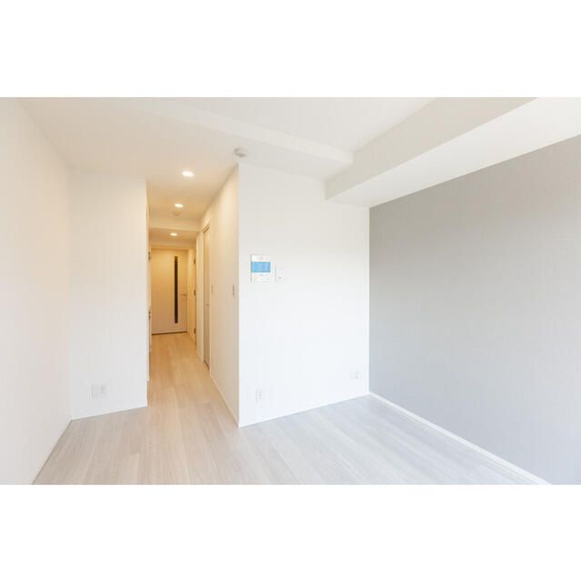 その他部屋・スペース　ダウンライト式照明採用