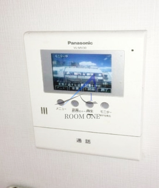 セキュリティ　モニター付きインターホンです。