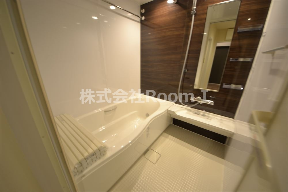 バス・シャワールーム　お風呂で日々の疲れを落としましょう