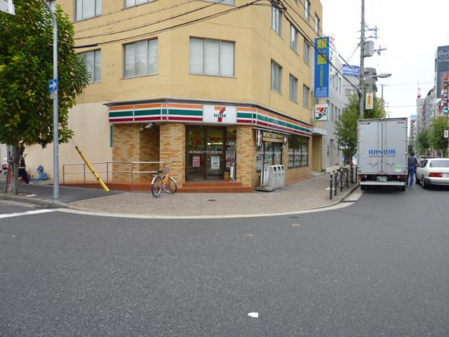 コンビニ　セブンイレブン 大阪弁天町駅前店（コンビニ）まで669m
