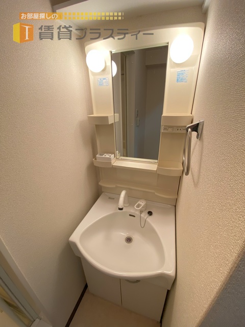 洗面設備　独立洗面嬉しいですね