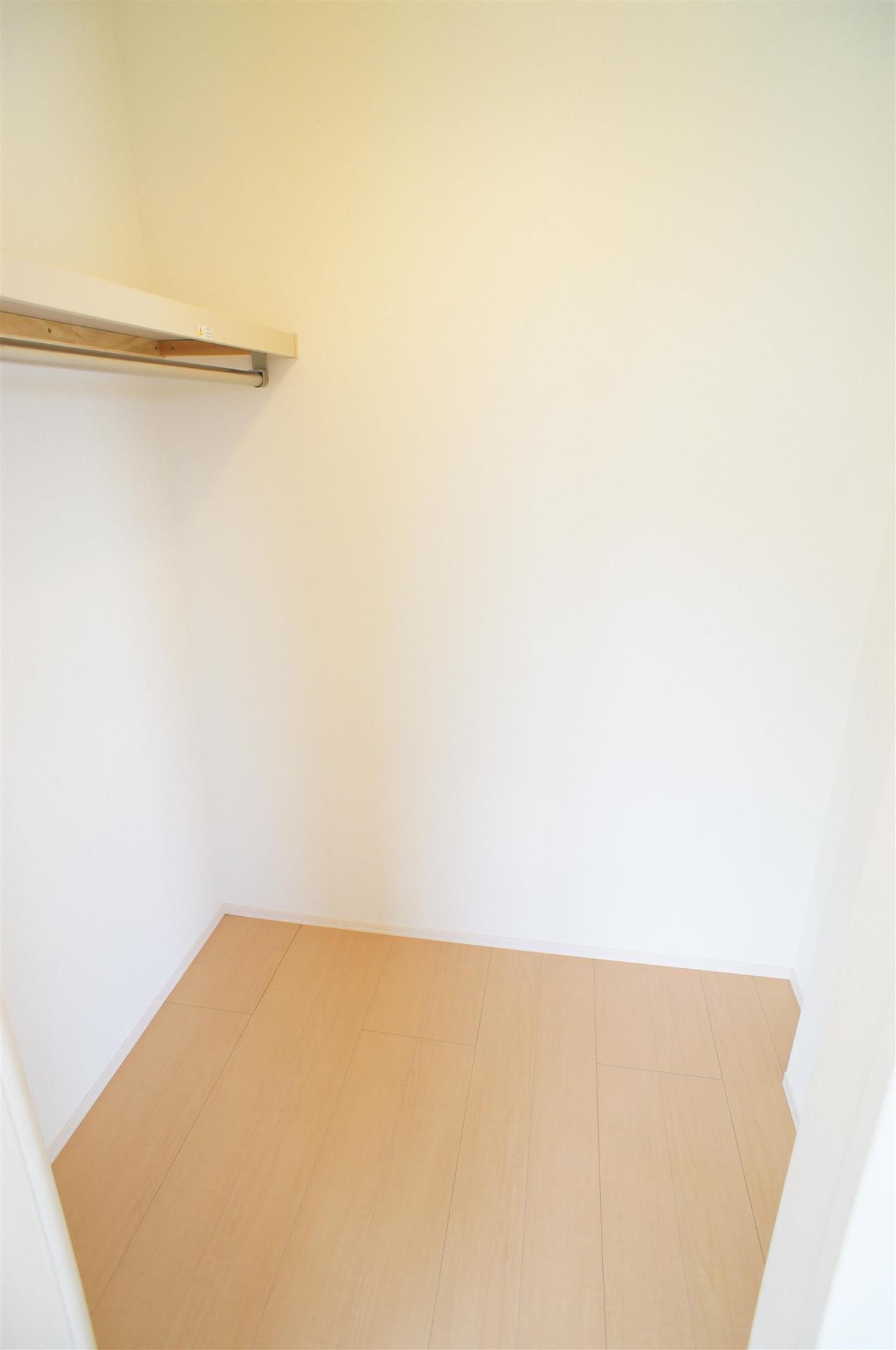 収納　ウォークインクローゼット