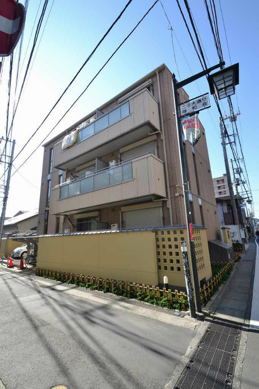 建物外観　駅近、安心のオートロックマンション!！