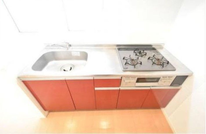 キッチン　☆３口コンロ付き☆