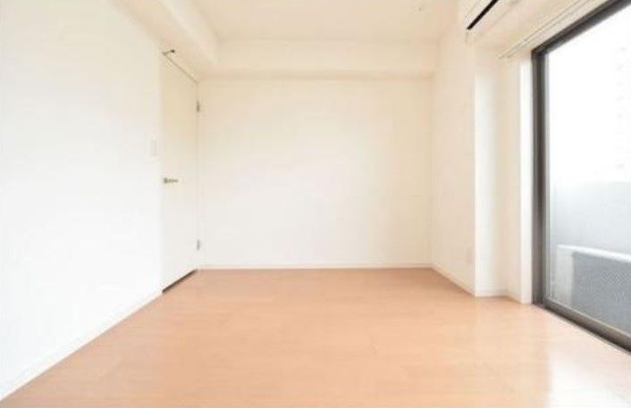 その他部屋・スペース　☆大きい窓あり☆