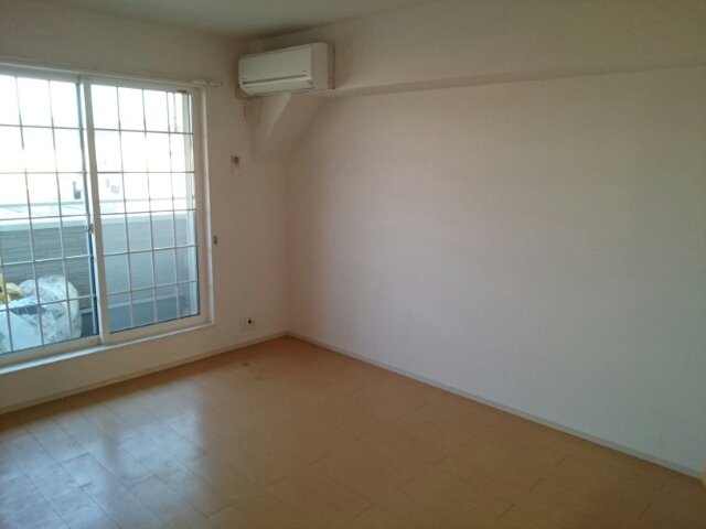 居室・リビング　ゆったりとした居間です