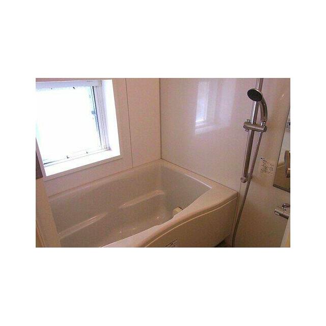 バス・シャワールーム　浴室　※2012年11月撮影