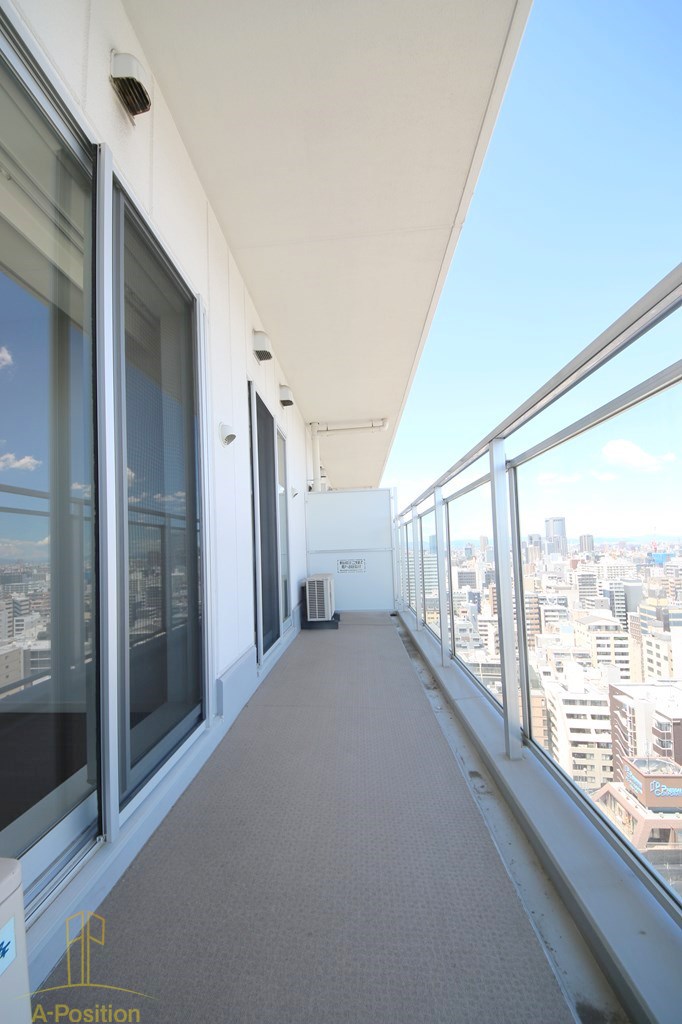 バルコニー　本町橋タワー