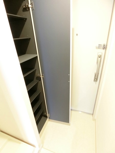 その他設備　シューズボックスです。