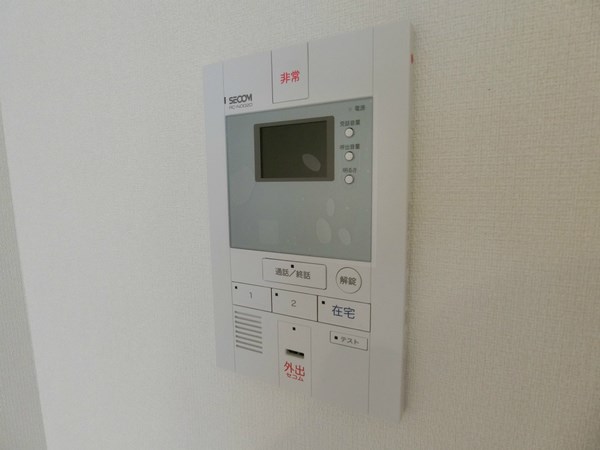 セキュリティ　SECOM導入済みです。