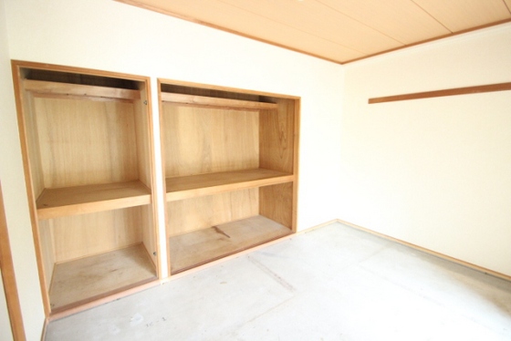 収納　※別部屋の写真です