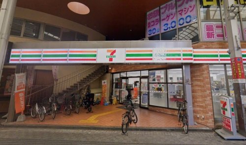 コンビニ　セブンイレブン　岸和田宮本町店（コンビニ）まで320m