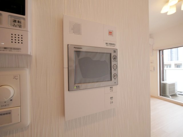 セキュリティ　モニター付きインターホンです