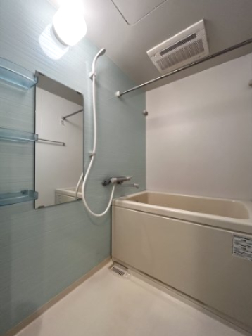 バス・シャワールーム　アドバンス心斎橋グランガーデン　バスルーム