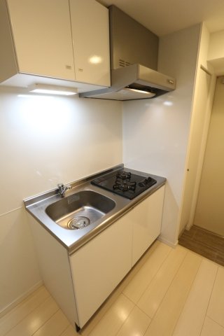 キッチン　参考写真（同物件別部屋）