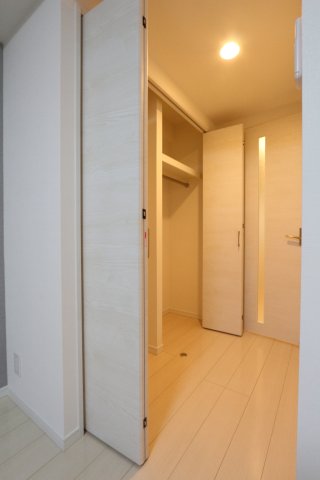 収納　参考写真（同物件別部屋）