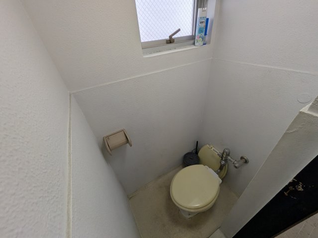 トイレ　万長ビル
