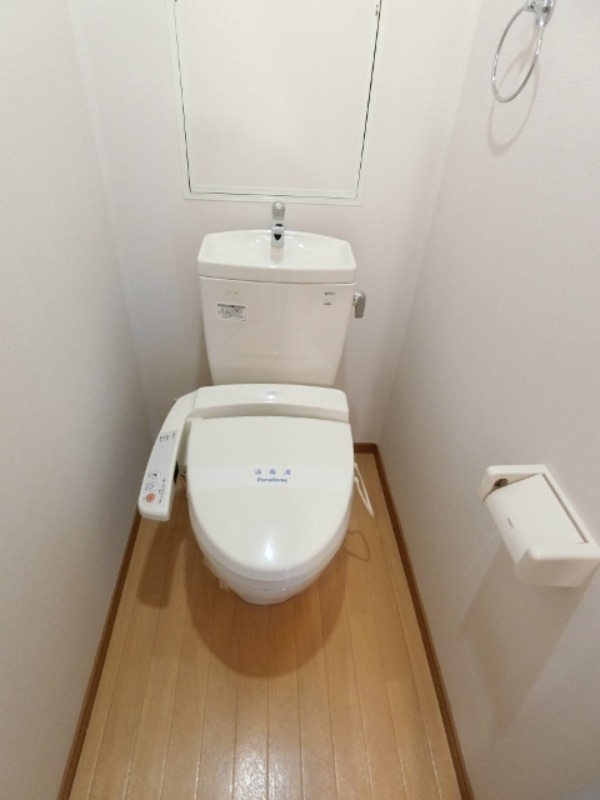トイレ　図面と現状に相違がある場合には現状を優先