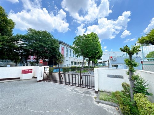 小学校　別府小学校（小学校）まで868m