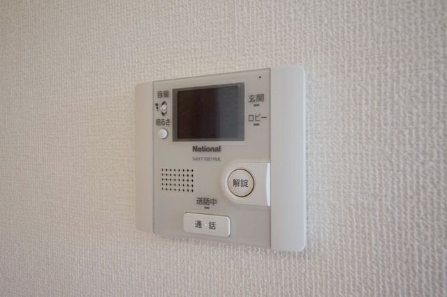 セキュリティ　★安心のモニタ付きドアホン★