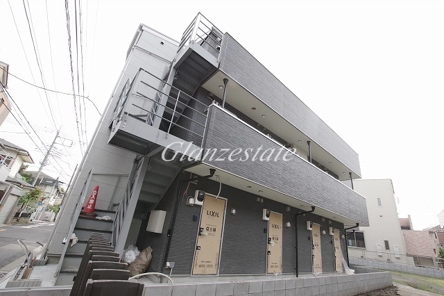 建物外観　☆存在感を放つ外観☆