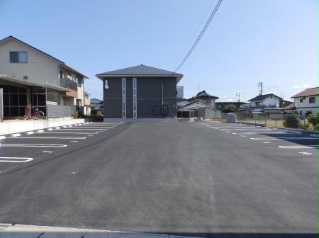 駐車場　駐車場
