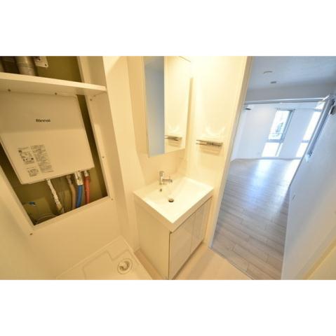 洗面設備　※別部屋の参考写真です。