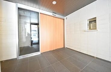エントランス　☆共用部分☆