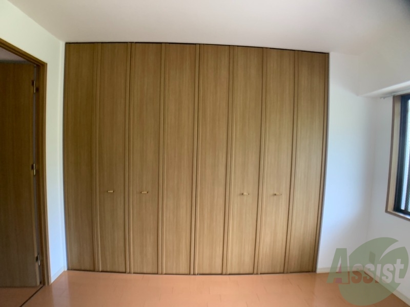 収納　クローゼット。荷物がたくさんあっても問題ないですね。