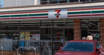 コンビニ　セブンイレブン 世田谷玉堤1丁目店（コンビニ）まで690m