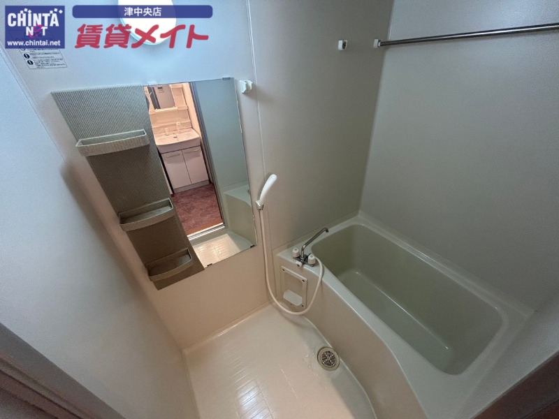 バス・シャワールーム　別部屋画像参考