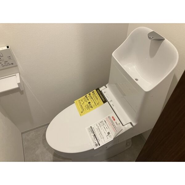 トイレ　同物件写真　2023.5.26撮影